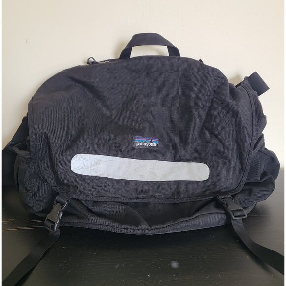 Vintage 90s PATAGONIA Large Critical Mass Canvas Reflective